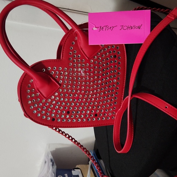Betsey Johnson Heart-shaped Crossbody Purse - Picture 2 of 5